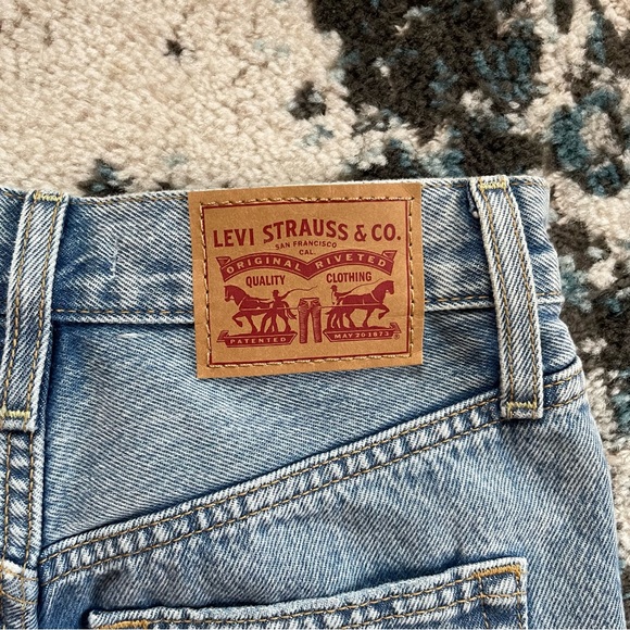 NWOT Levi’s Ribcage Straight Ankle Jeans - Picture 10 of 12